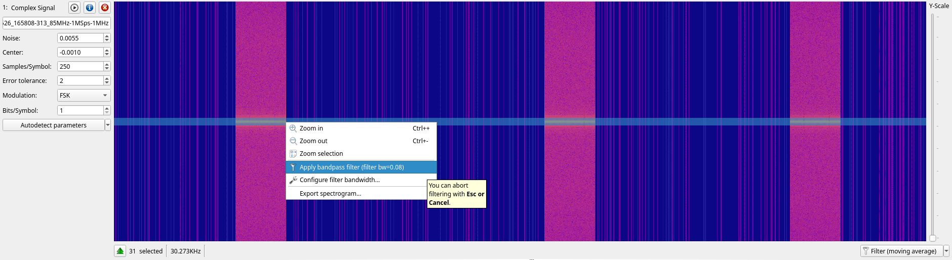 Applying URH's bandpass filter around the occupied FSK channel in the spectrogram view.